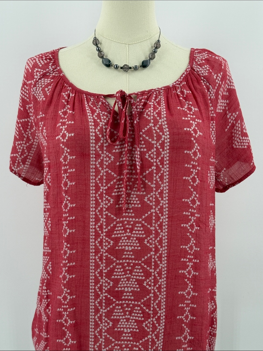 Boho style St. John's Bay Red Short-Sleeve Tie-Neck Peasant Blouse